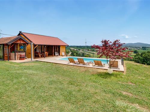 Holiday home - 6 persons -  - Praska ulica - Daruvar-Gornji Daruvar - 43500 - Gornji Daruvar