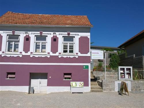 Ferienhaus - 3 Personen -  - Untere Hauptstraße - 2004 - Niederhollabrunn