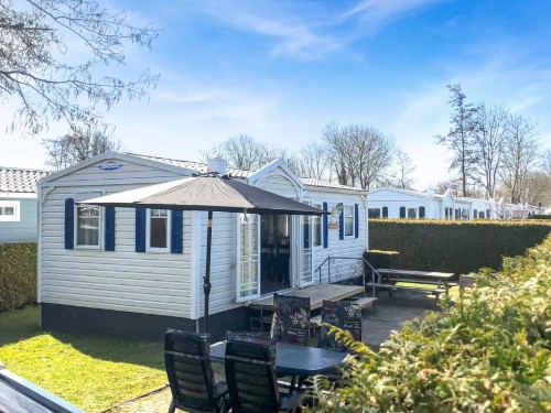 Holiday home - 4 persons -  - Vogels' Tún - 8851 EL - Tzummarum