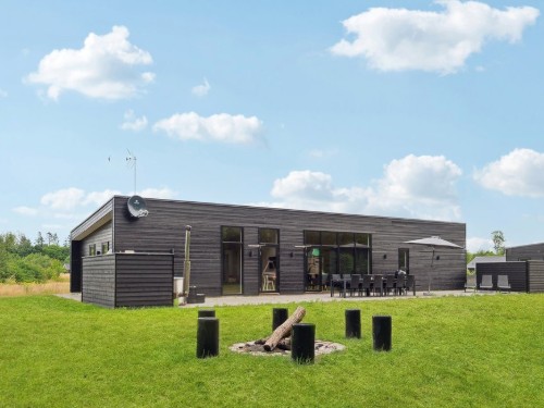 Holiday home - 12 persons -  - Skovsøen - Fjellerup - 8585 - Glesborg