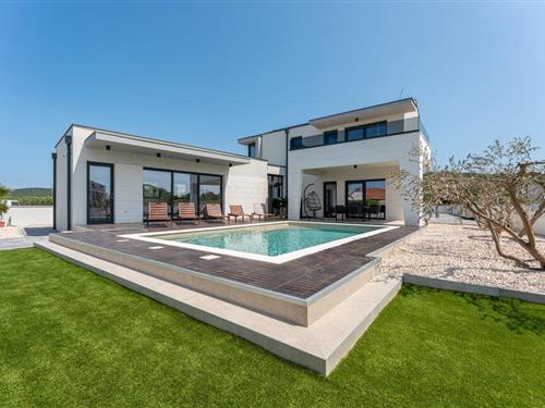 Holiday home - 8 persons -  - Zagrebacka - Biograd-Turanj - 23207 - Turanj