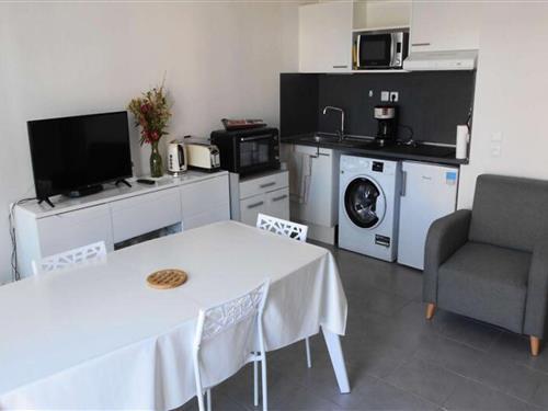 Holiday Home/Apartment - 4 persons -  - 30240 - Le Grau Du Roi