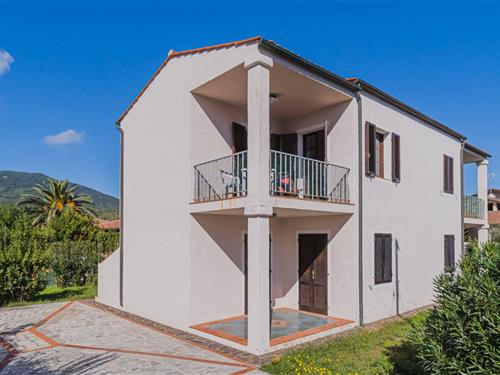 Holiday Home/Apartment - 4 persons -  - Prima Traversa di Via Chiuso Torto, - 57034 - Marina Di Campo