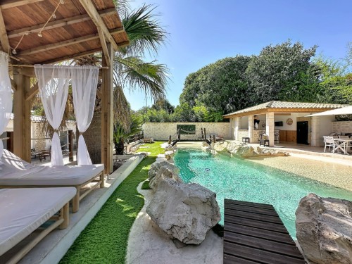 Sommerhus - 10 personer -  - 30000 - Nîmes