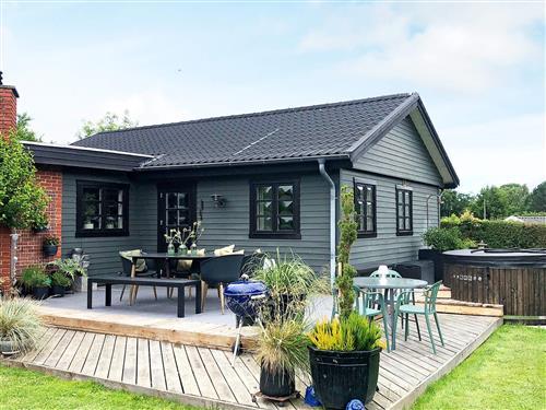 Holiday Home/Apartment - 8 persons -  - Paradisdalen - 3250 - Gilleleje