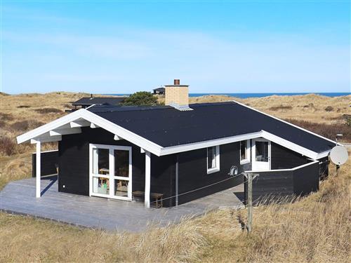 Holiday Home/Apartment - 6 persons -  - Sandklitten - Kjul - 9850 - Hirtshals