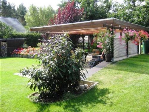 Ferienwohnung - 4 Personen -  - August-Bebel-Straße - 19395 - Plau Am See Ot Quetzin