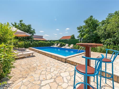 Feriehus / leilighet - 10 personer -  - Lisane Tinjske bb - Biograd-Lisane Tinjske - 23210 - Lisane Tinjske