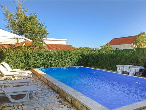Holiday home - 10 persons -  - Lisane Tinjske bb - Biograd-Lisane Tinjske - 23210 - Lisane Tinjske