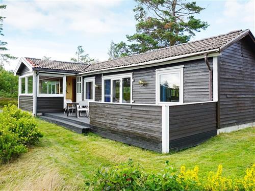 Holiday Home/Apartment - 5 persons -  - Lilla Gårviksvägen - Gårvik - 45593 - Munkedal