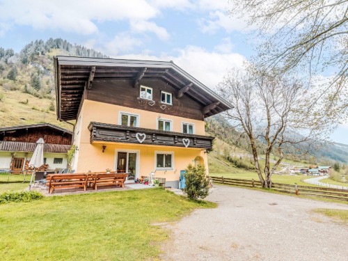 Holiday home - 22 persons -  - Fusch - 5672