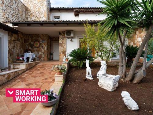 Holiday Home/Apartment - 2 persons -  - 70016 - Noicattaro