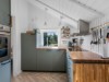 Image 20 - Kitchen
