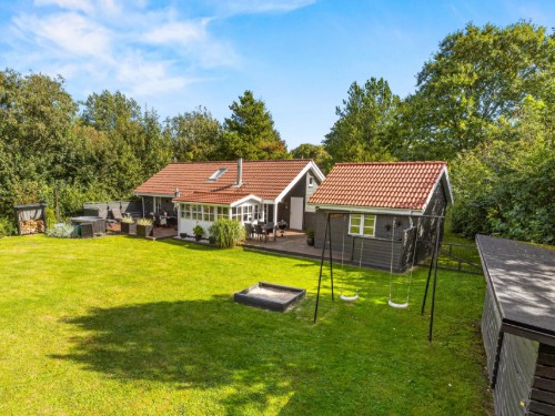 Sommerhus - 6 personer -  - Fyrrelunden - Jegum - 6840 - Oksbøl