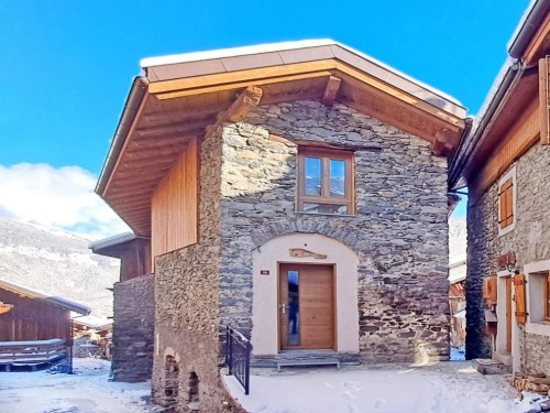 Holiday home - 8 persons -  - 73550 - Les Allues
