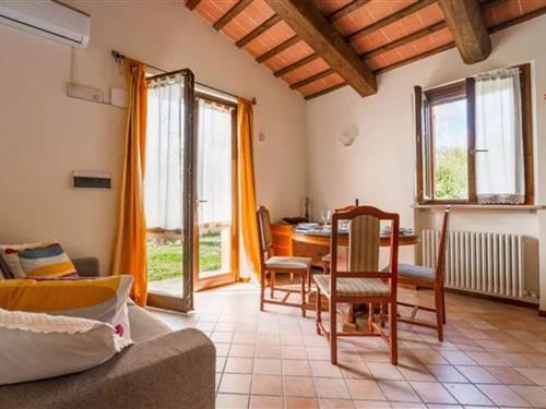 Holiday Home/Apartment - 2 persons -  - 61049 - Urbania