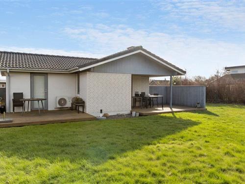 Holiday home - 5 persons -  - Østparken - Hasmark - 5450 - Otterup