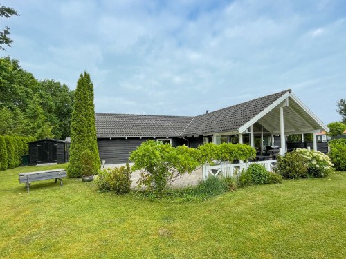 Sommerhus - 8 personer -  - Rensdyrstien - Marielyst - 4873 - Væggerløse