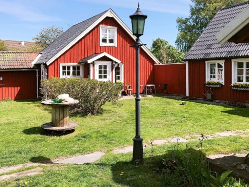  - 3 personer -  - Tångvägen - 43275 - Träslövsläge
