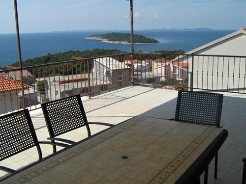 Holiday apartment - 6 persons -  - Bilo - 22202 - Bilo