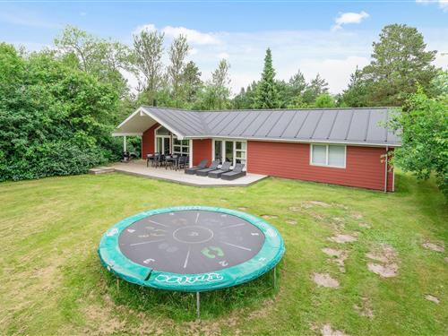 Holiday Home/Apartment - 8 persons -  - Blomstervangen - Jegum - 6840 - Oksbøl