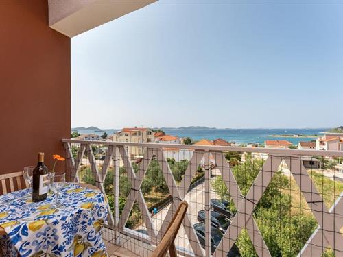 Holiday apartment - 4 persons -  - Ulica Alojzija Stepinca - Biograd - Pakostane - 23211 - Pakostane