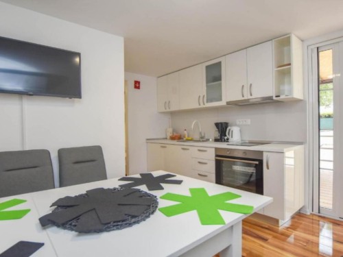 Mobile home - 4 persons -  - 23210 - Biograd Na Moru