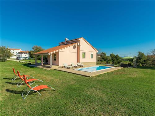 Holiday home - 6 persons -  - Pula/Marcana - 52206