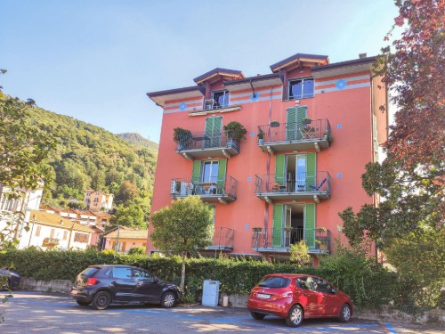 Holiday apartment - 3 persons -  - 21050 - Porto Ceresio