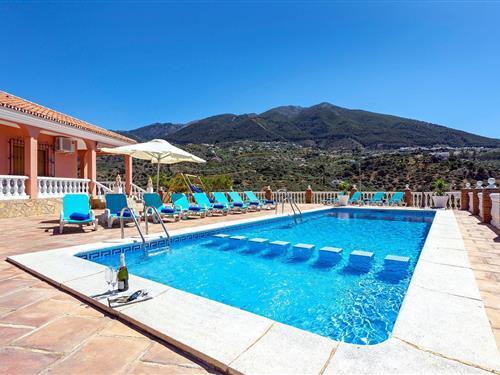 Holiday Home/Apartment - 16 persons -  - Los Cortijillos - 29711 - Alcaucín  Málaga