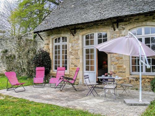 Holiday home - 4 persons -  - Route de l'Eglise - Gonneville - 50330 - Gonneville-Le-Theil