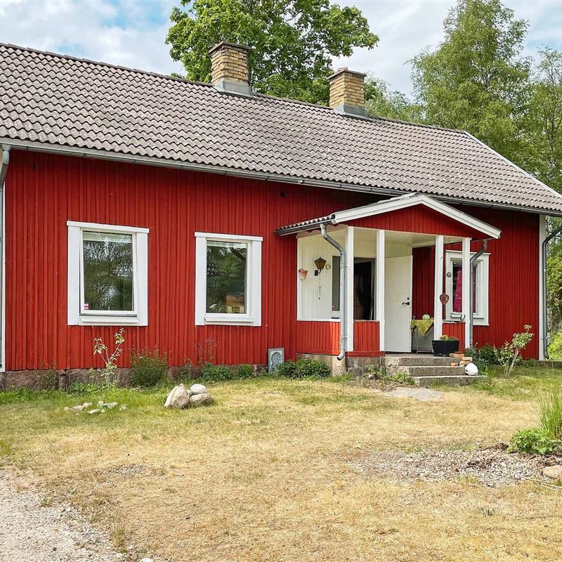  - 4 personer -  - Västorp Ulvagård - Växjö - 36593 - Furuby