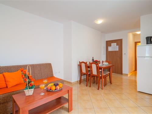 Holiday Home/Apartment - 4 persons -  - 21400 - Supetar