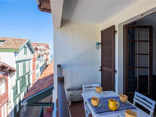 Holiday Home/Apartment - 4 persons -  - 64500 - Saint-Jean-De-Luz