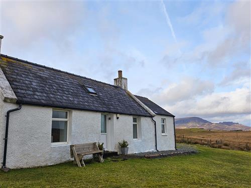 Holiday home - 2 persons -  - North Skye - IV51 9JG