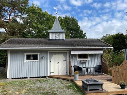  - 4 persons -  - Viktorsväg - Aspö - 37364 - Drottningskär