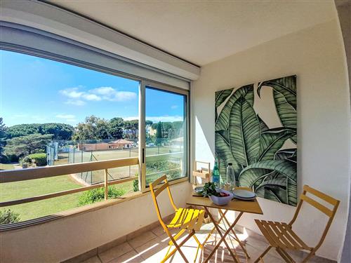 Holiday apartment - 2 persons -  - Six Fours La Coudoulière - 83140