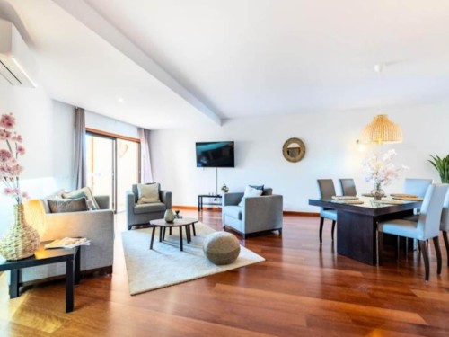 Holiday apartment - 6 persons -  - 8600-152 - Luz