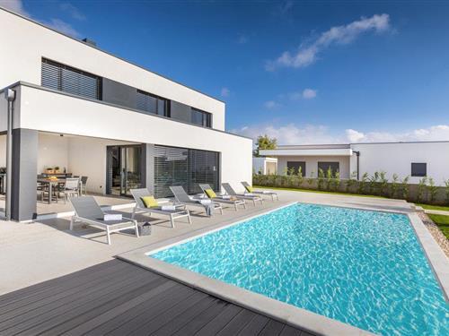 Holiday home - 8 persons -  - 1. Maja - 52215 - Vodnjan