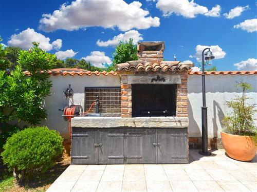 Holiday home - 8 persons -  - Pula - 52100