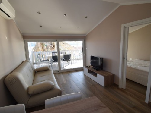 Ferienhaus - 3 Personen -  - 51280 - Rab