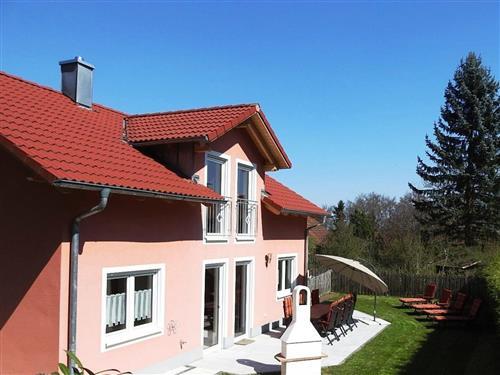 Holiday Home/Apartment - 8 persons -  - Premerzhofener Straße - 92363 - Breitenbrunn