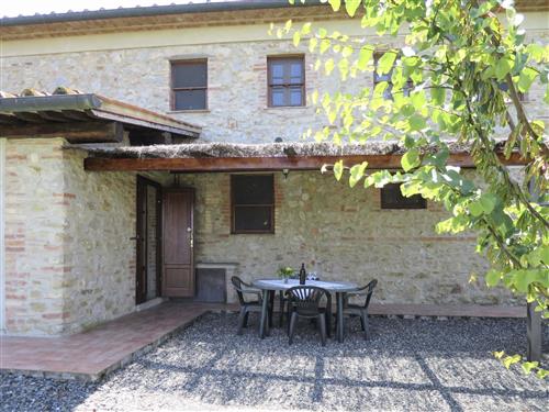 Holiday Home/Apartment - 3 persons -  - Guardistallo - 56040