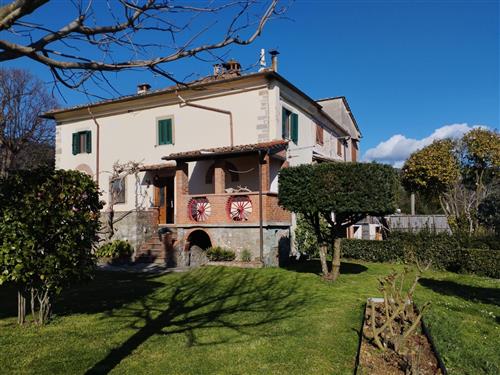 Sommerhus - 7 personer -  - Lucca - 55100