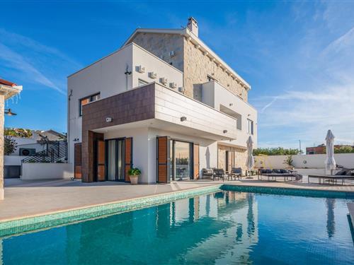 Holiday apartment - 4 persons -  - Ulica Ante Starcevica - Rogoznica-Rogoznica - 22202 - Rogoznica