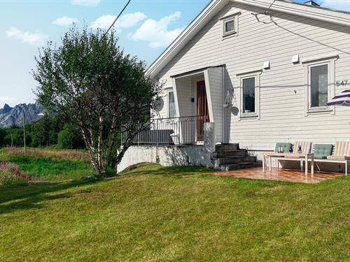 Holiday home - 7 persons -  - Digermulveien - 8324 - Digermulen