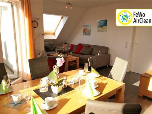 Holiday Home/Apartment - 6 persons -  - Strandpark - - 23775 - Großenbrode