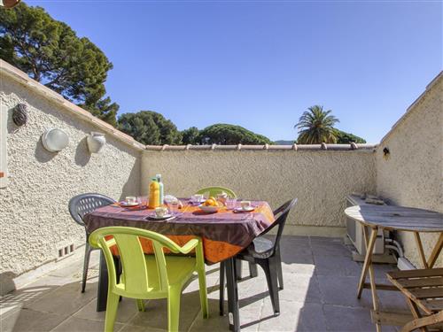Holiday apartment - 4 persons -  - Saint Cyr Sur Mer Les Lecques - 83270