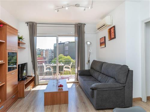 Holiday Home/Apartment - 6 persons -  - Barcelona - 08015