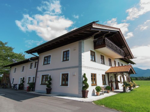 Holiday apartment - 4 persons -  - 83236 - Ubersee